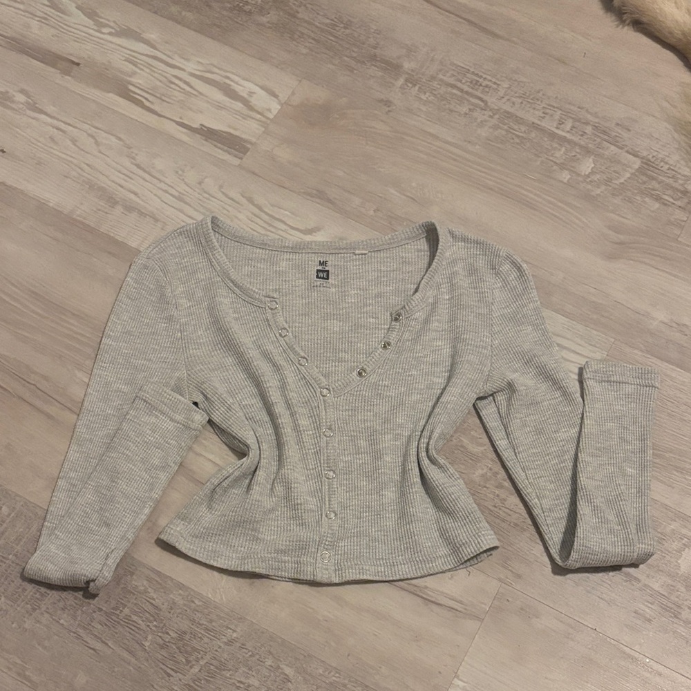 PacSun Light Gray Button-Down Women's Top